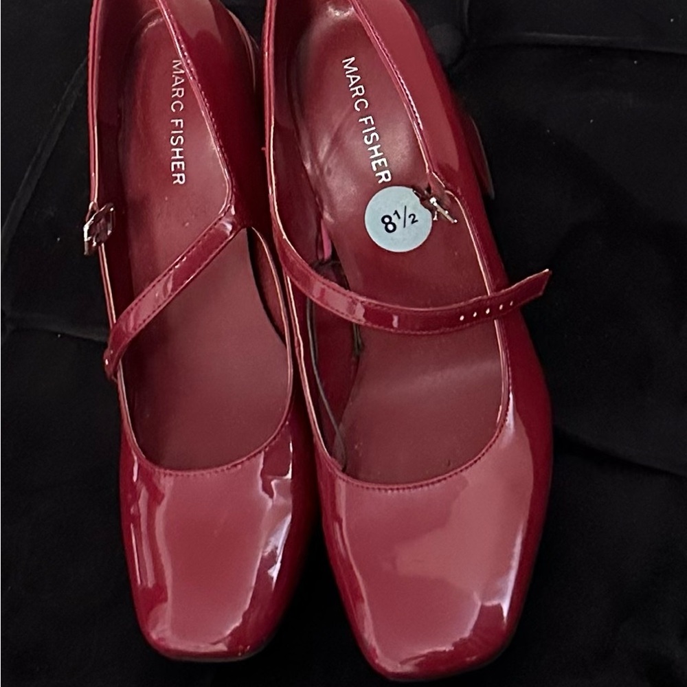 Marc Fisher Red Heeled Shoes Elegant Design
